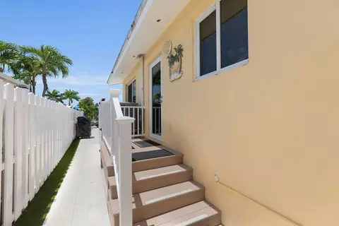Exterior - 261 3rd St, Key Colony, FL 33051 photo 10 of 10