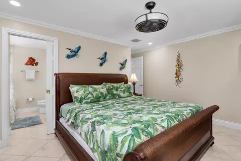 Bedroom - 261 3rd St, Key Colony, FL 33051 photo 2 of 6