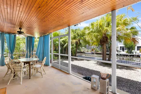 Exterior - 895 Ellen Dr, Key Largo, FL 33037 photo 3 of 11
