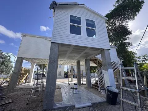 Exterior - 4 Del Mar Blvd, Key West, FL 33040 photo 5 of 7