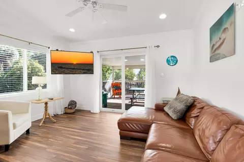 Living - 275 30th Street Ocean Street Ocean, Marathon, FL 33050 photo 1 of 2