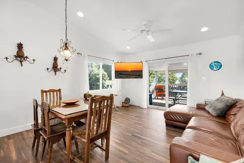 Dining - 275 30th Street Ocean Street Ocean, Marathon, FL 33050 photo 1 of 1