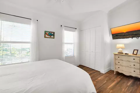 Bedroom - 275 30th Street Ocean Street Ocean, Marathon, FL 33050 photo 6 of 9
