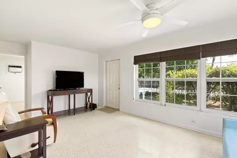 Living - 2828 Central Ave, Big Pine Key, FL 33043 photo 8 of 8