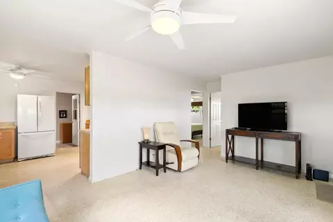 Living - 2828 Central Ave, Big Pine Key, FL 33043 photo 4 of 8