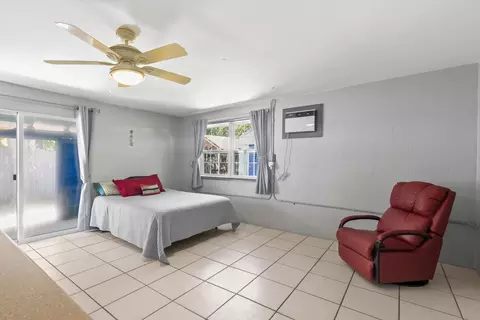 Bedroom - 2828 Central Ave, Big Pine Key, FL 33043 photo 11 of 11