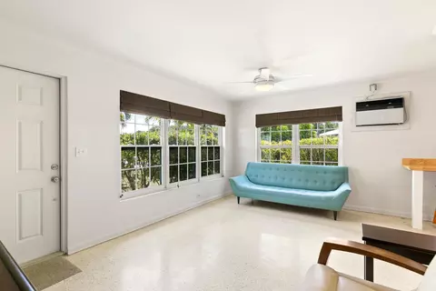 Living - 2828 Central Ave, Big Pine Key, FL 33043 photo 3 of 8