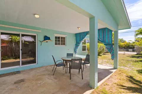 Exterior - 2828 Central Ave, Big Pine Key, FL 33043 photo 8 of 22