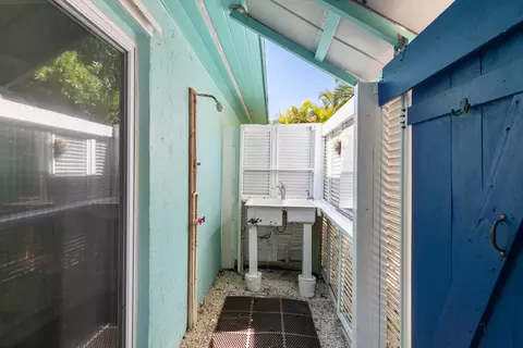 Exterior - 2828 Central Ave, Big Pine Key, FL 33043 photo 22 of 22
