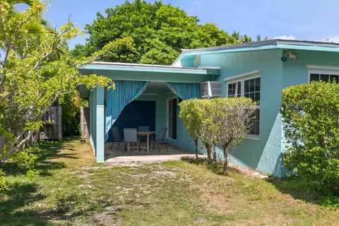 Exterior - 2828 Central Ave, Big Pine Key, FL 33043 photo 6 of 22