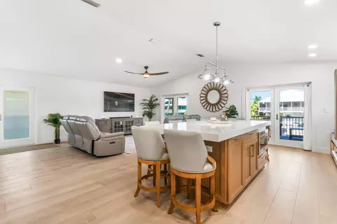 114 Spoonbill Rd, Tavernier, FL 33070