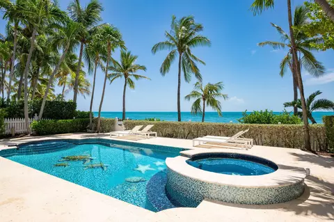 11 Sunset Key Dr, Key West, FL 33040