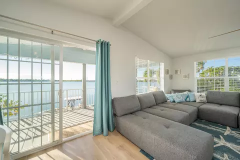 Living - 24 Beach Dr, Key West, FL 33040 photo 3 of 5