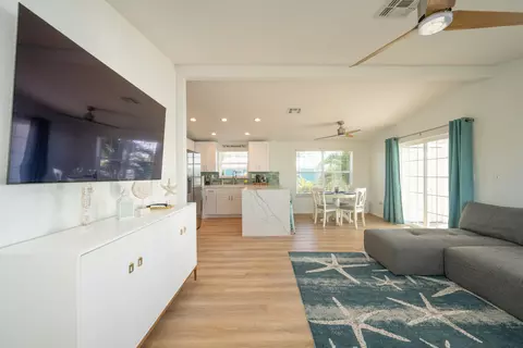 Living - 24 Beach Dr, Key West, FL 33040 photo 4 of 5