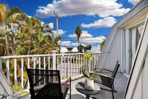 Exterior - 3228 Eagle Ave, Key West, FL 33040 photo 2 of 3