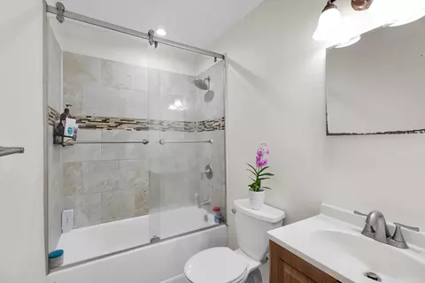 Bath - 3228 Eagle Ave, Key West, FL 33040 photo 1 of 1