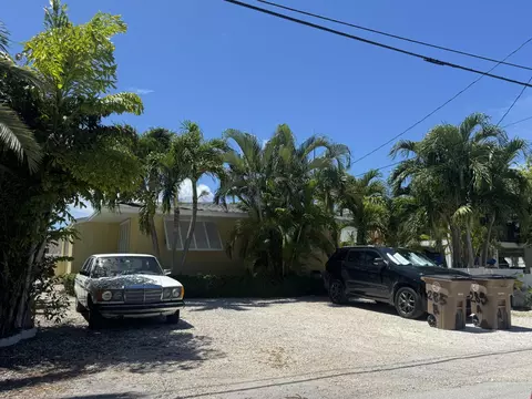 Exterior - 285 A 66th St #A & B, Marathon, FL 33050 photo 7 of 7