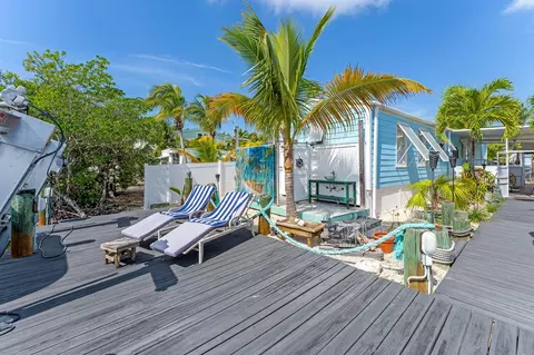 Exterior - 347 King Ave, Key Largo, FL 33037 photo 10 of 10