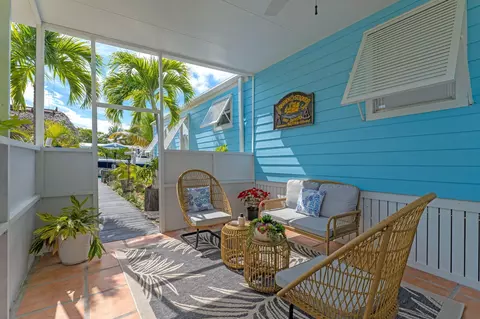 Exterior - 347 King Ave, Key Largo, FL 33037 photo 7 of 10