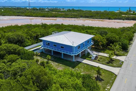 View/Area - 235 Tropical Ave, Marathon, FL 33050 photo 3 of 11