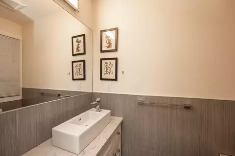 Bath - 709 Olivia St, Key West, FL 33040 photo 1 of 8
