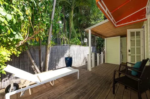 Exterior - 709 Olivia St, Key West, FL 33040 photo 6 of 10