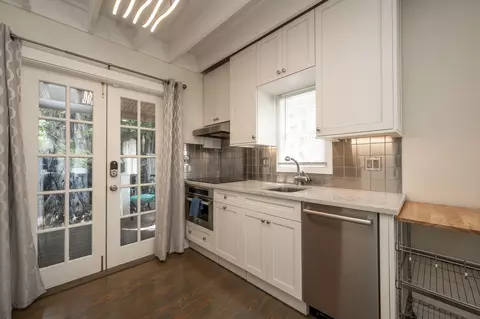 Kitchen - 709 Olivia St, Key West, FL 33040 photo 2 of 3