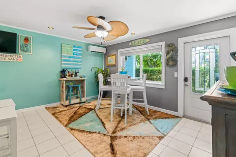 Dining - 12 Bay Dr, Key West, FL 33040 photo 6 of 7