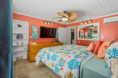 Bedroom - 12 Bay Dr, Key West, FL 33040 photo 4 of 5