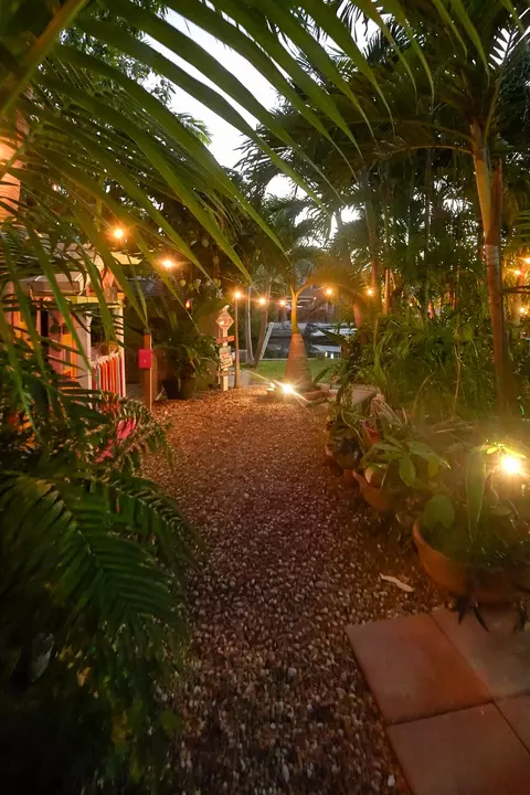 Exterior - 12 Bay Dr, Key West, FL 33040 photo 25 of 29