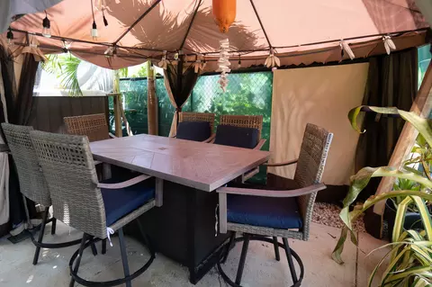 Dining - 12 Bay Dr, Key West, FL 33040 photo 7 of 7