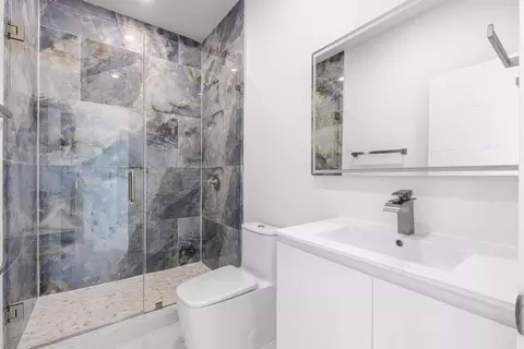 Bath - 31441 Avenue F, Big Pine Key, FL 33043 photo 2 of 4