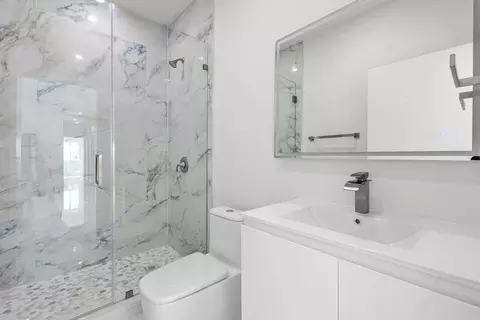 Bath - 31441 Avenue F, Big Pine Key, FL 33043 photo 1 of 4