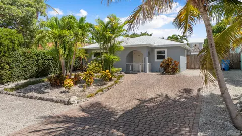 124 Coral Ave, Tavernier, FL 33070