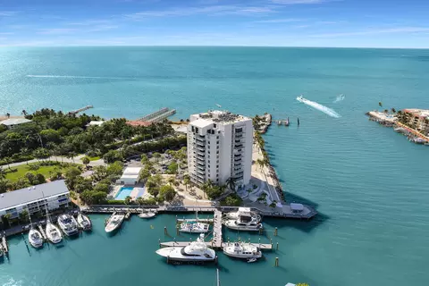 View/Area - 2000 Coco Plum Dr #503, Marathon, FL 33050 photo 10 of 13