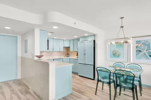 Kitchen - 2000 Coco Plum Dr #503, Marathon, FL 33050 photo 2 of 6