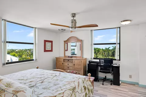 Bedroom - 2000 Coco Plum Dr #503, Marathon, FL 33050 photo 2 of 3