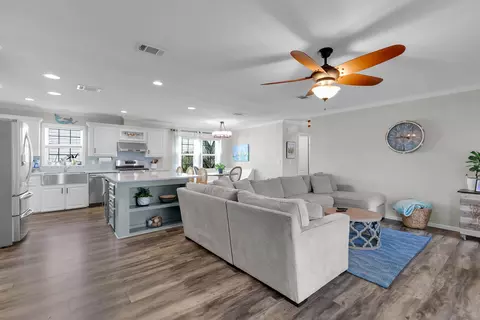 Living - 99 Palm Dr, Key West, FL 33040 photo 1 of 4
