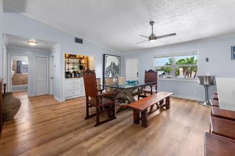 Dining - 581 12th St #KEY colony, Key Colony Beach, FL 33051 photo 3 of 4