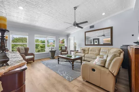 Living - 581 12th St #KEY colony, Key Colony Beach, FL 33051 photo 1 of 5