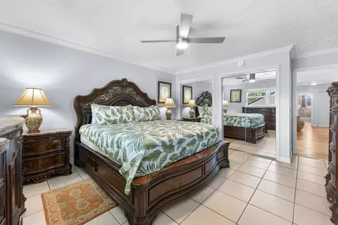 Bedroom - 581 12th St #KEY colony, Key Colony Beach, FL 33051 photo 2 of 6