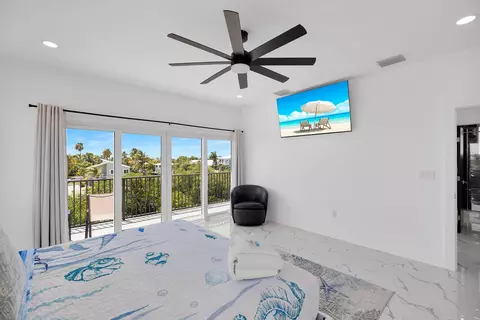 Bedroom - 835 837 Copa D Oro, Marathon, FL 33050 photo 12 of 13