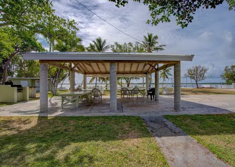 Exterior - 23 Snapper Ave, Key Largo, FL 33037 photo 2 of 4