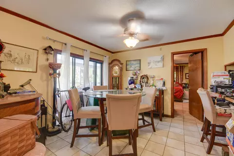 Dining - 545 Ixora Dr, Big Pine Key, FL 33043 photo 1 of 1