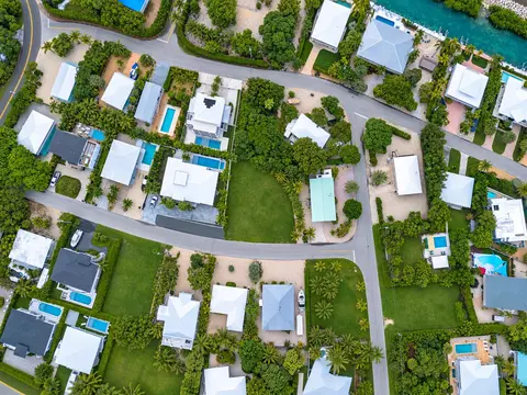 218 Schooner Ln, Duck Key, FL 33050 photo 2