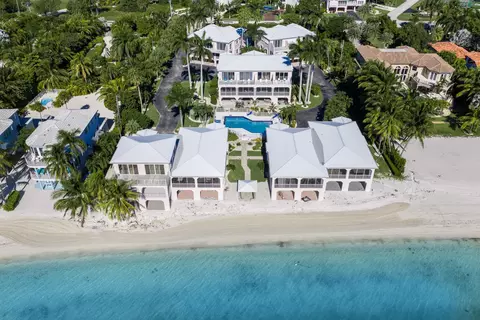 View/Area - 117 Coco Plum Dr #D2, Marathon, FL 33050 photo 2 of 12