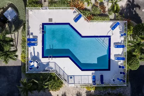 Exterior - 117 Coco Plum Dr #D2, Marathon, FL 33050 photo 3 of 5