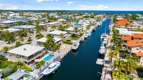View/Area - 202 Atlantic Blvd, Key Largo, FL 33037 photo 3 of 5