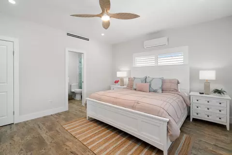 Bedroom - 202 Atlantic Blvd, Key Largo, FL 33037 photo 1 of 7