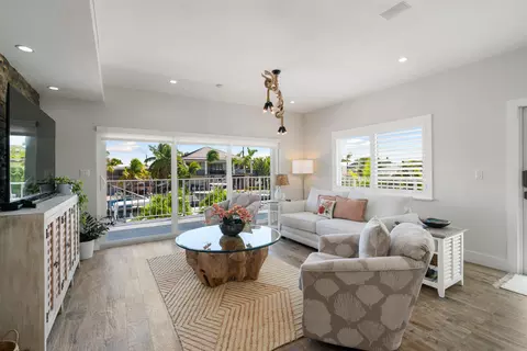 Living - 202 Atlantic Blvd, Key Largo, FL 33037 photo 1 of 3